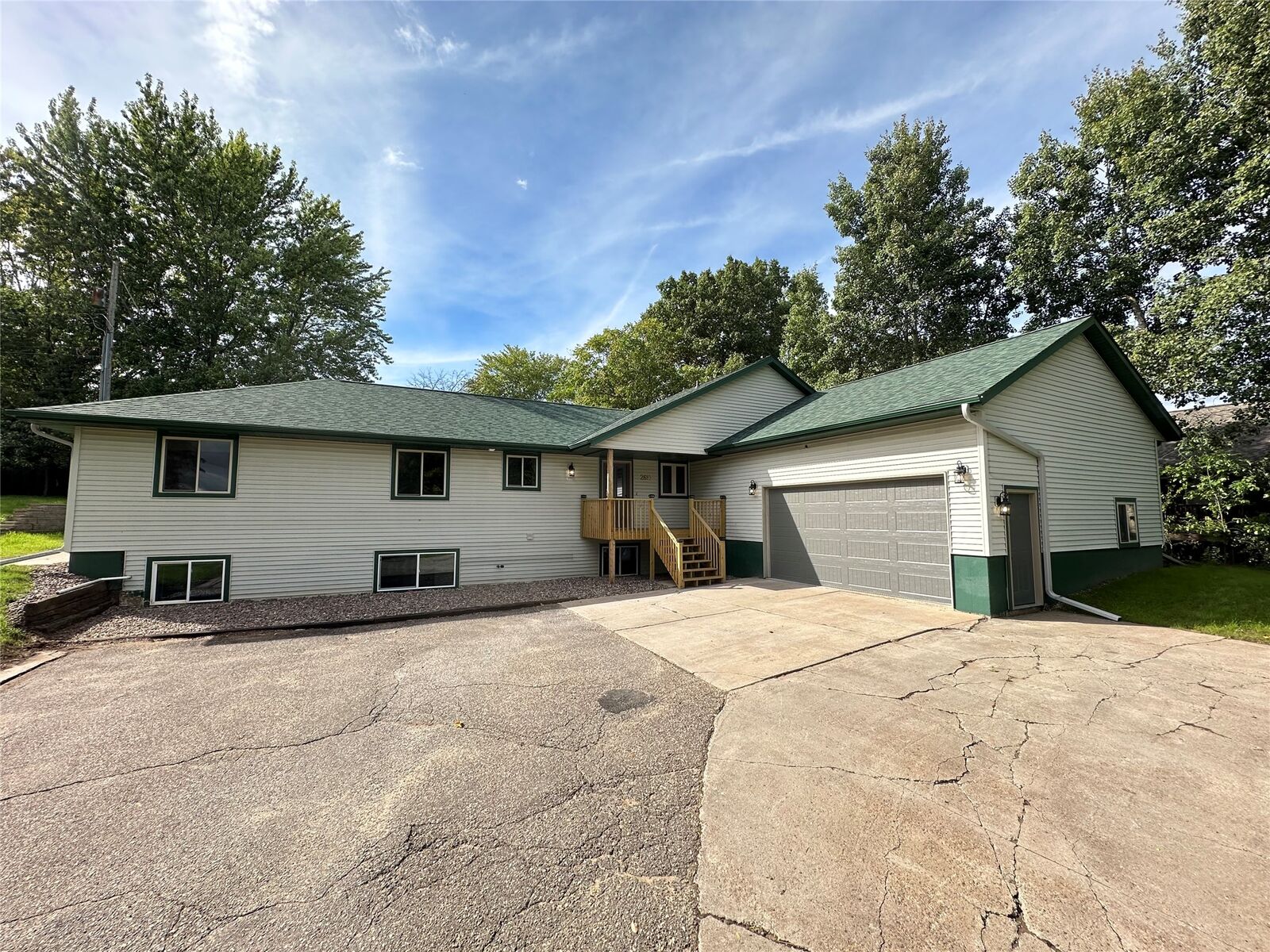 Property Photo:  2610 Mont Claire Road  WI 54703 