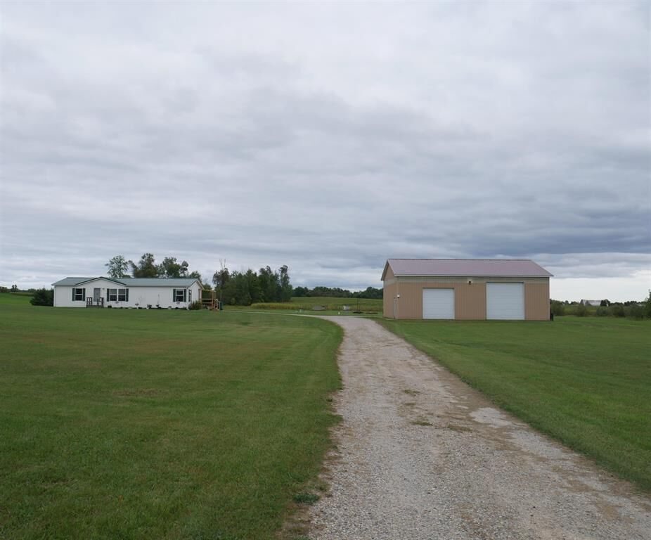 Property Photo: 1415 Brick Road MI 48661