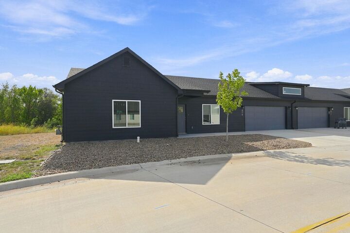 Property Photo:  819 S Jay St  KS 67147-8948 