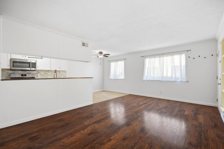 Property Photo:  5497 Spinnaker Wwy 2  CA 95123 