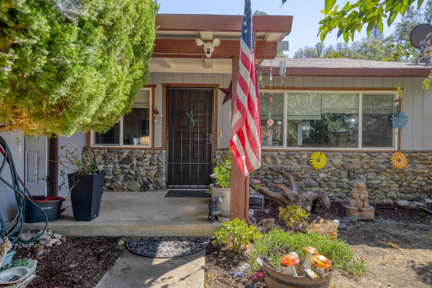 Property Photo: 6633 Victoria Street CA 95458