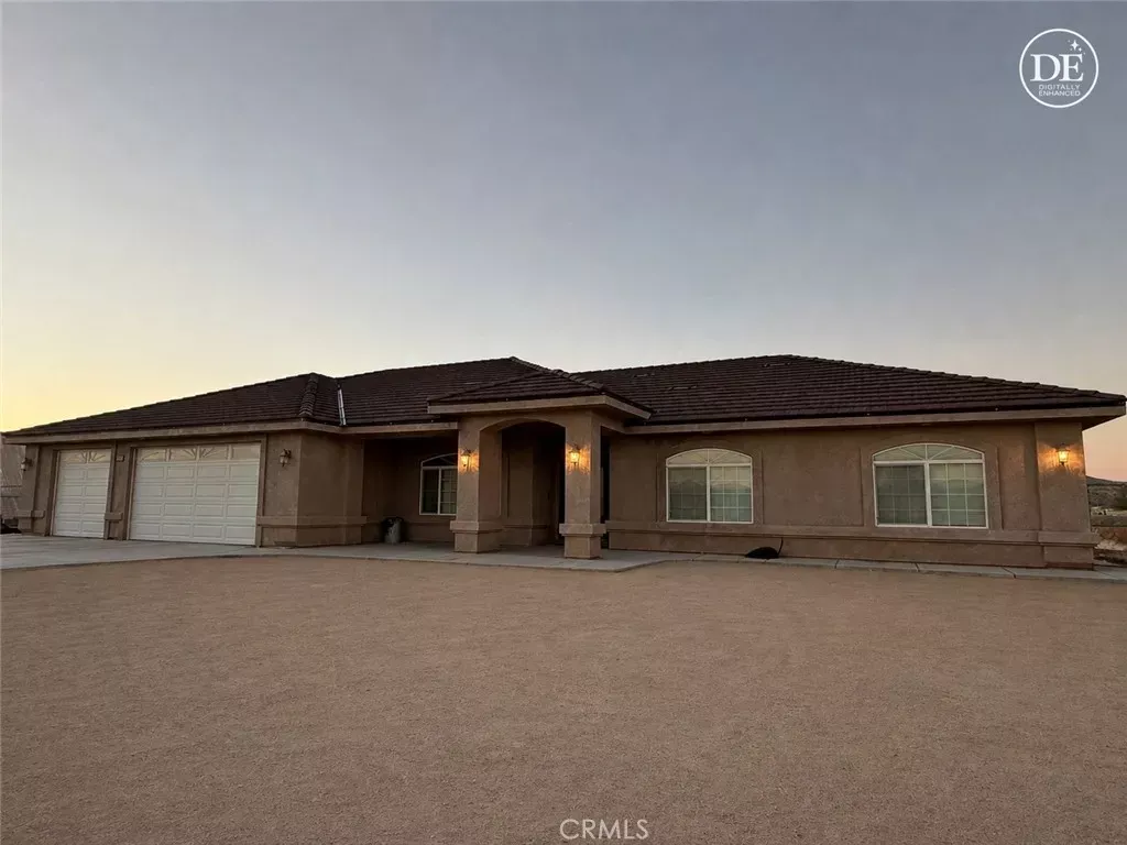 Property Photo: 28454 Waterman CA 92311