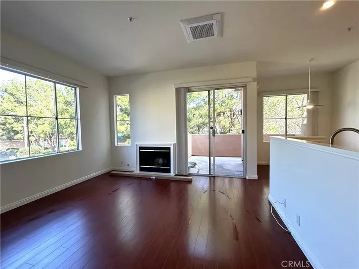 Property Photo:  1701 Reggio Aisle  CA 92606 