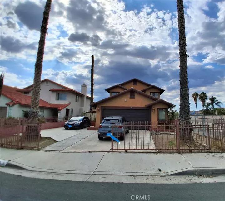 Property Photo: 1796 Wilson CA 92571