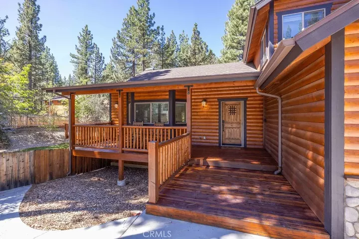 Property Photo:  451 Pineview  CA 92314 