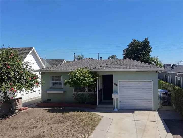 Property Photo: 1430 Lakme Avenue CA 90744