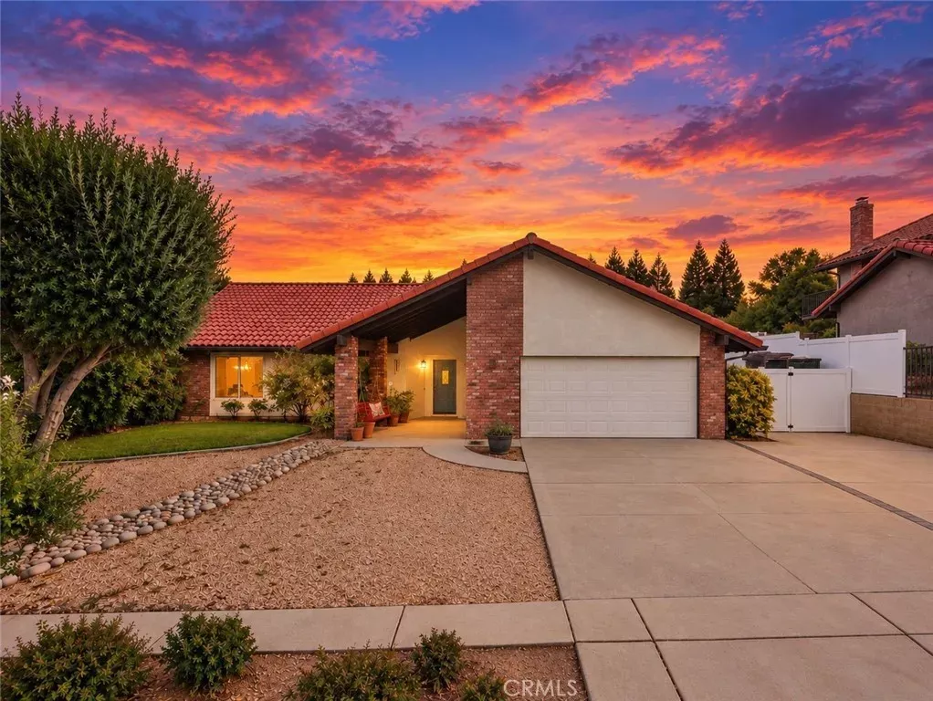 Property Photo:  36098 Sharon  CA 92399 
