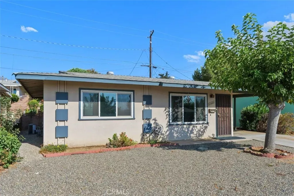 Property Photo: 11685 Verona CA 92399
