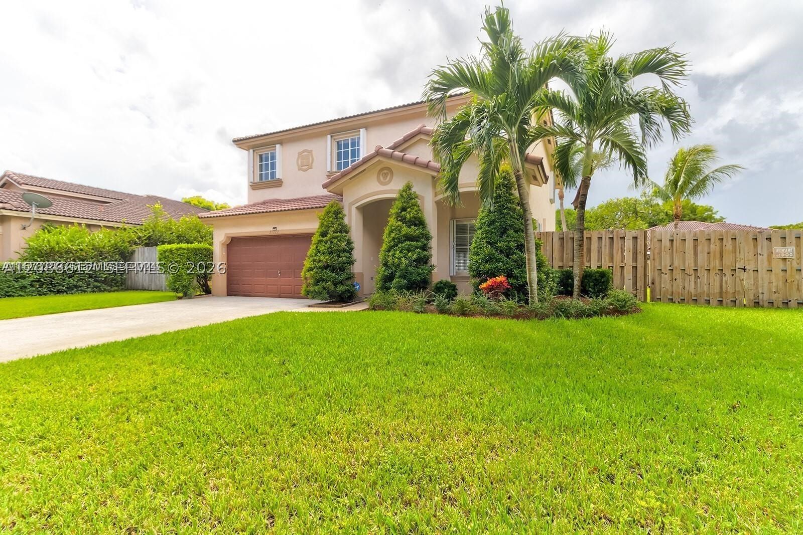 Property Photo: 21222 SW 88th Pl FL 33189