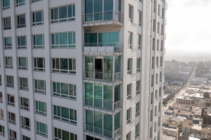 Property Photo: 1200 California Street 23A CA 94109