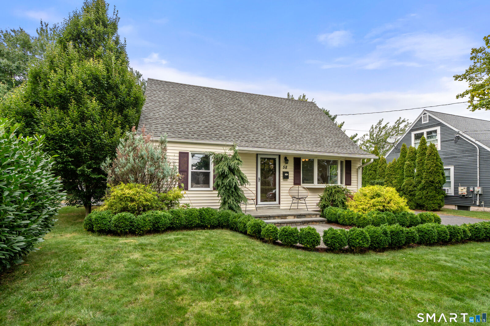 Property Photo:  58 Hartland Street  CT 06615 