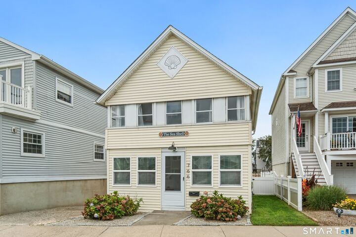 Property Photo: 766 East Broadway CT 06460