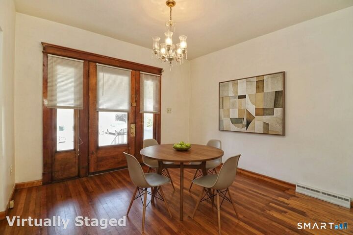 Property Photo:  106 Myrtle Avenue 1  CT 06401 