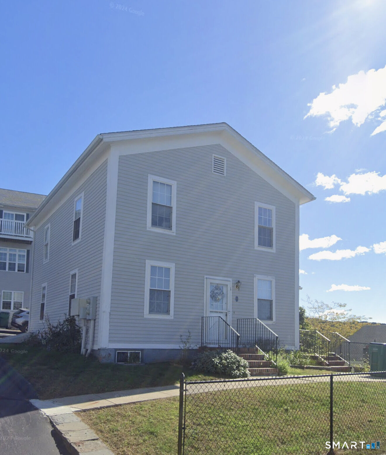 Property Photo:  1 Harbor View Lane 1  CT 06360 