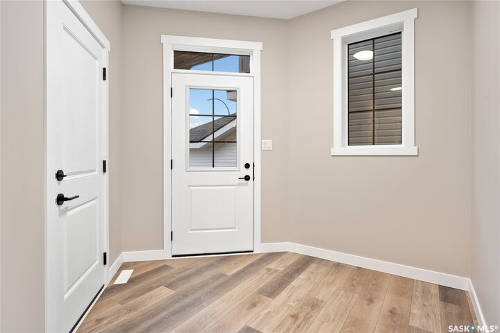 Property Photo:  2967 Dumont Way  SK S4V 4E7 