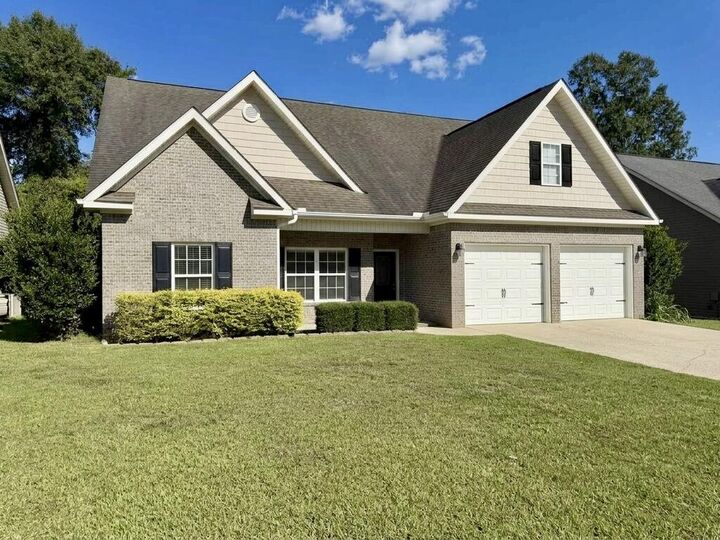 Property Photo:  115 Patriot Pl  AL 36305 