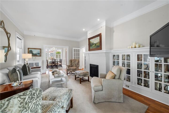 Property Photo: 2403 Buena Vista Road NC 27104