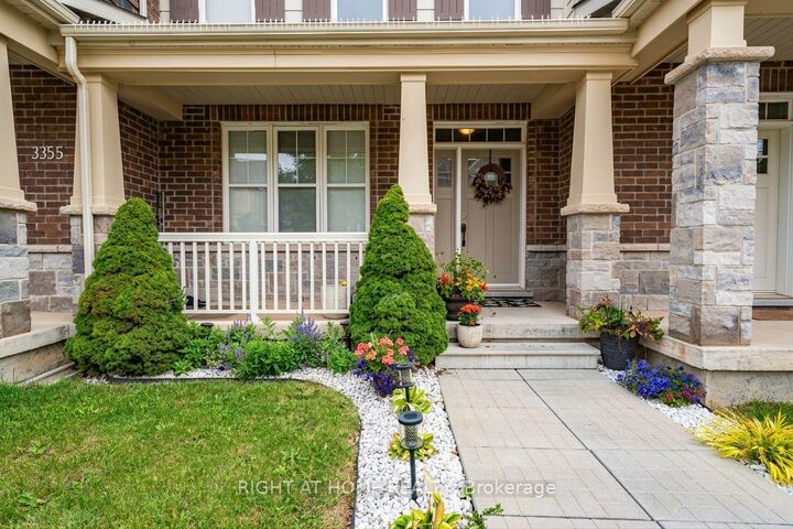 Property Photo:  3353 Vardon Way  ON L6M 1R6 