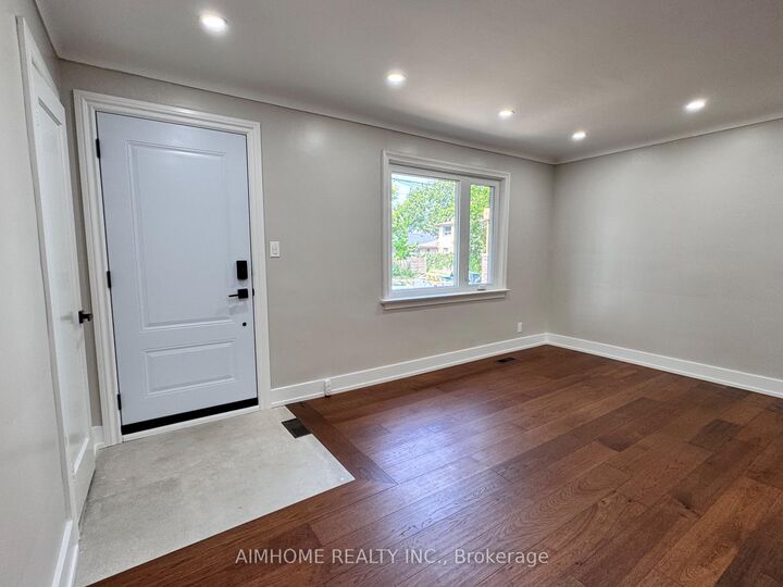 Property Photo:  173 Melrose Street  ON M8Y 1B6 