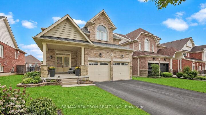 Property Photo:  96 Piper Crescent  ON L1C 0G3 