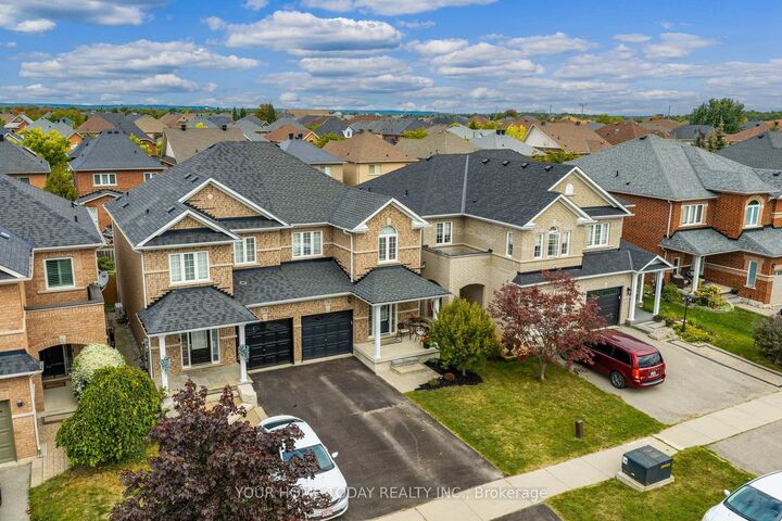 Property Photo:  76 Snowberry Crescent  ON L7G 6M8 