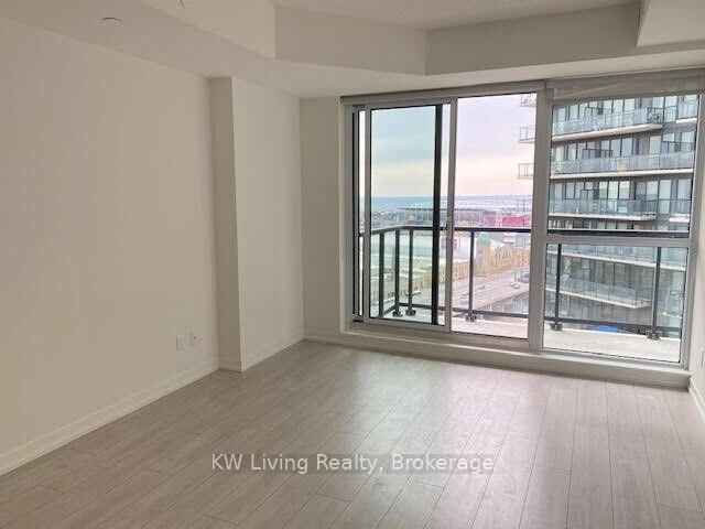 Property Photo:  49 East Liberty Street 1806  ON M6K 0B2 