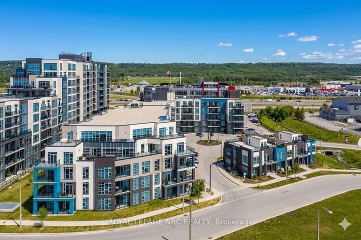 Property Photo:  10 Concord Place 412  ON L3M 0G6 