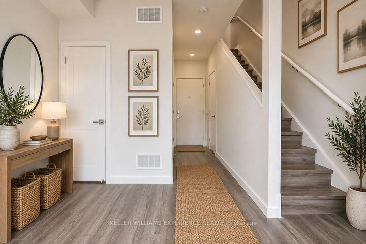 Property Photo:  27 Rainwater Lane  ON L4N 9J6 