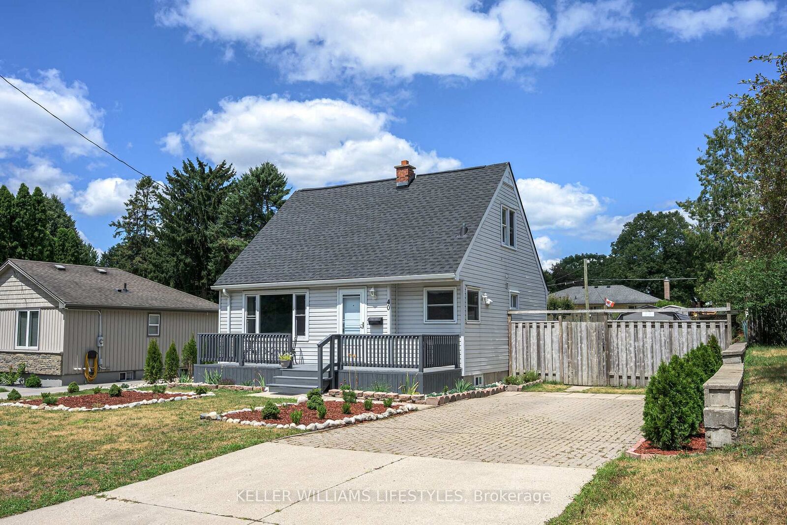 Property Photo:  40 Magee Street  ON N5W 1C7 