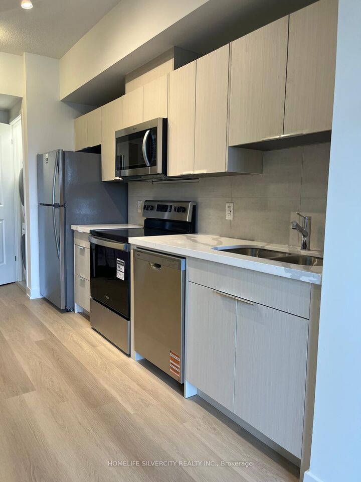Property Photo:  2825 Jane Street 502  ON M3N 2J5 