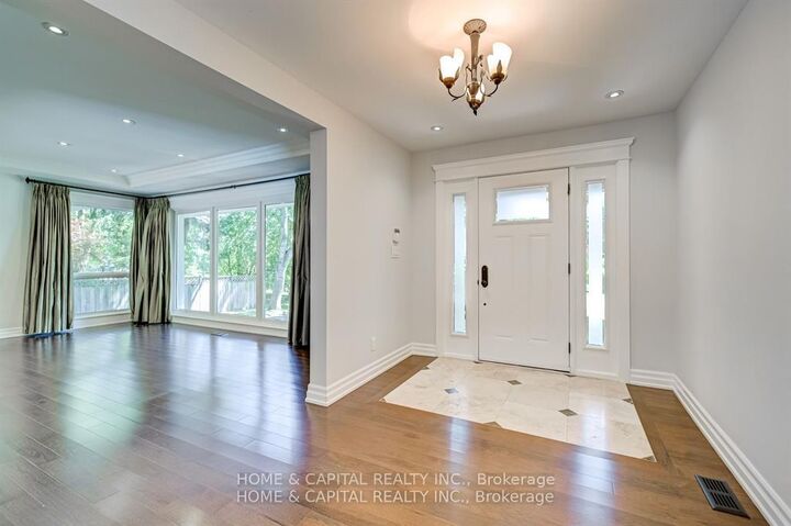 Property Photo:  2043 Malbrook Road  ON L6J 1Y8 