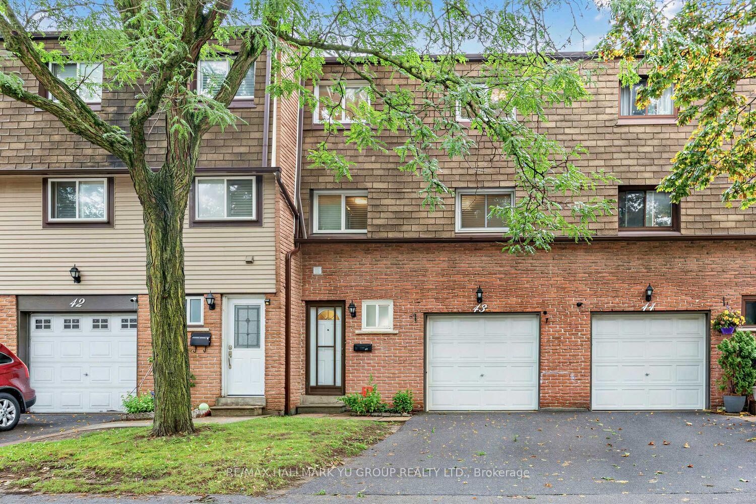 Property Photo:  1945 Denmar Road 43  ON L1V 3E2 