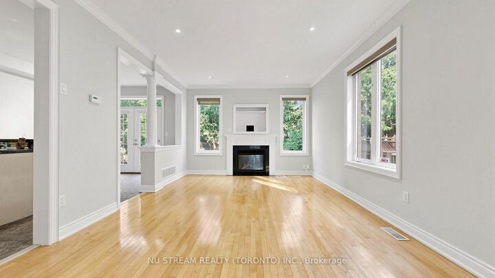 Property Photo:  12 Preakness Drive  ON M3B 3S1 