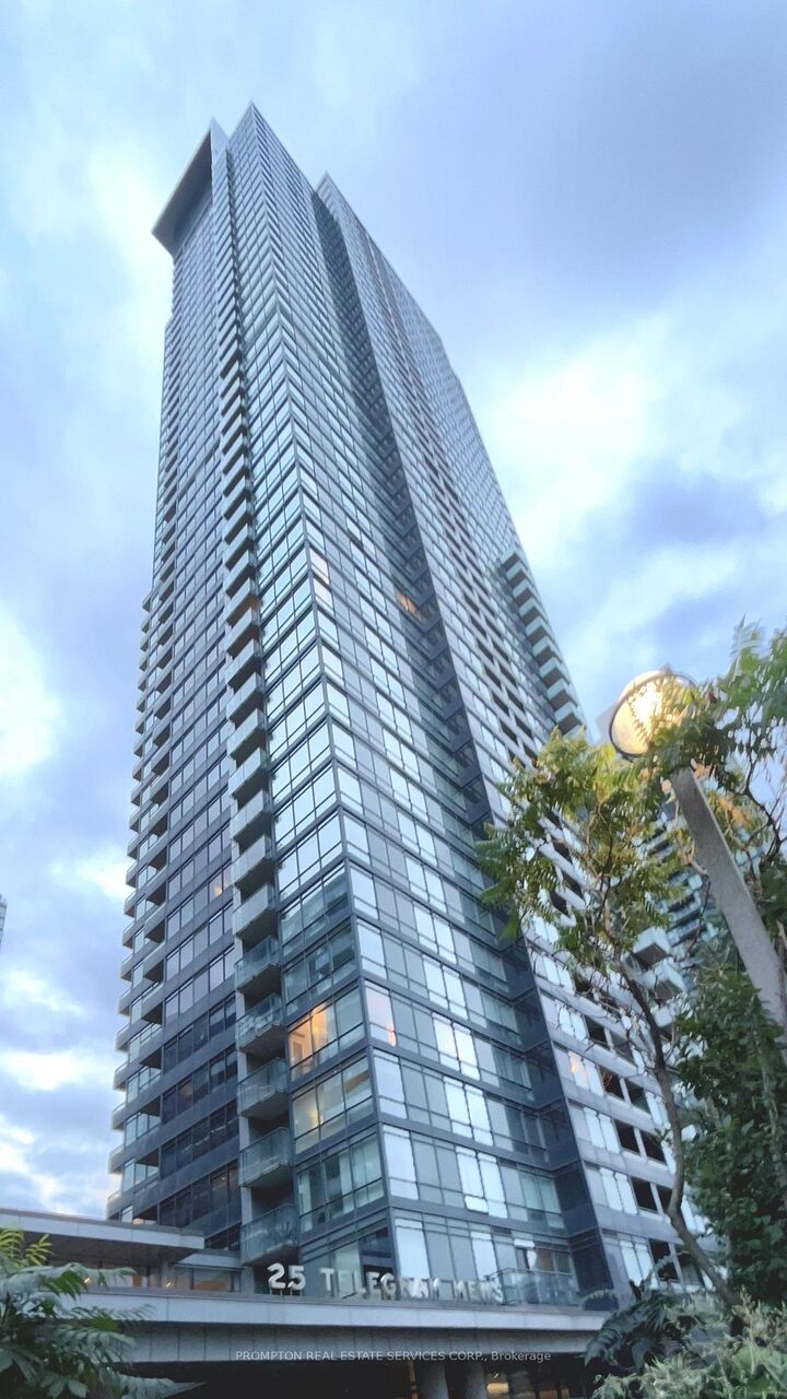 Property Photo:  25 Telegram Mews 2111  ON M5V 3Z1 