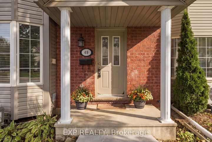 Property Photo:  235 Saginaw Parkway 69  ON N1T 1X4 