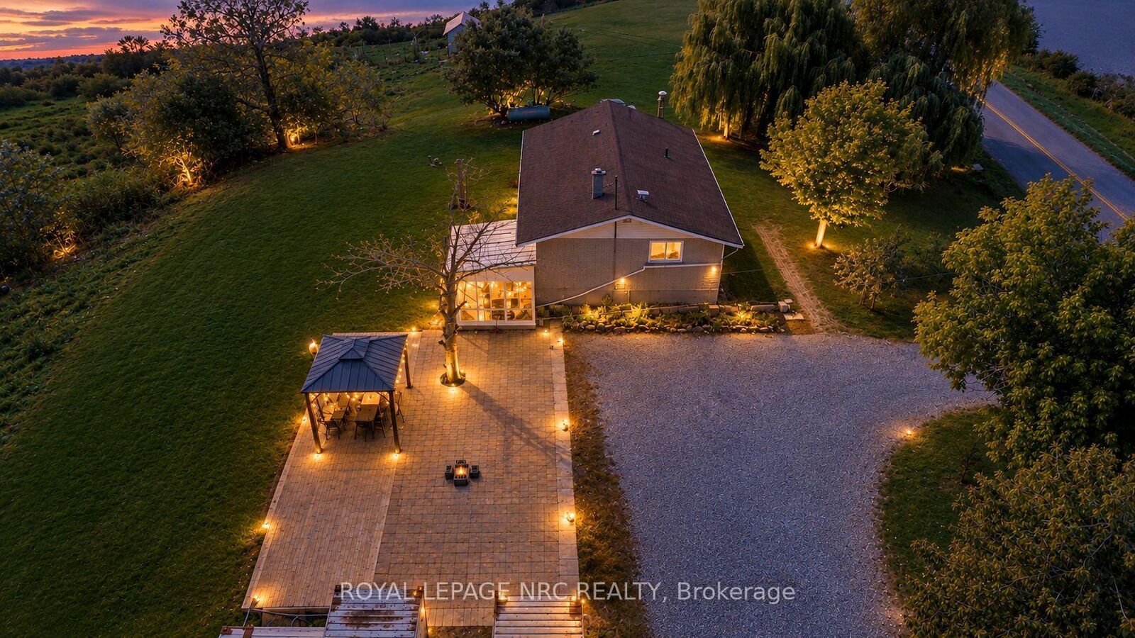 Property Photo:  918 Concession 6 Road  ON N0A 1J0 