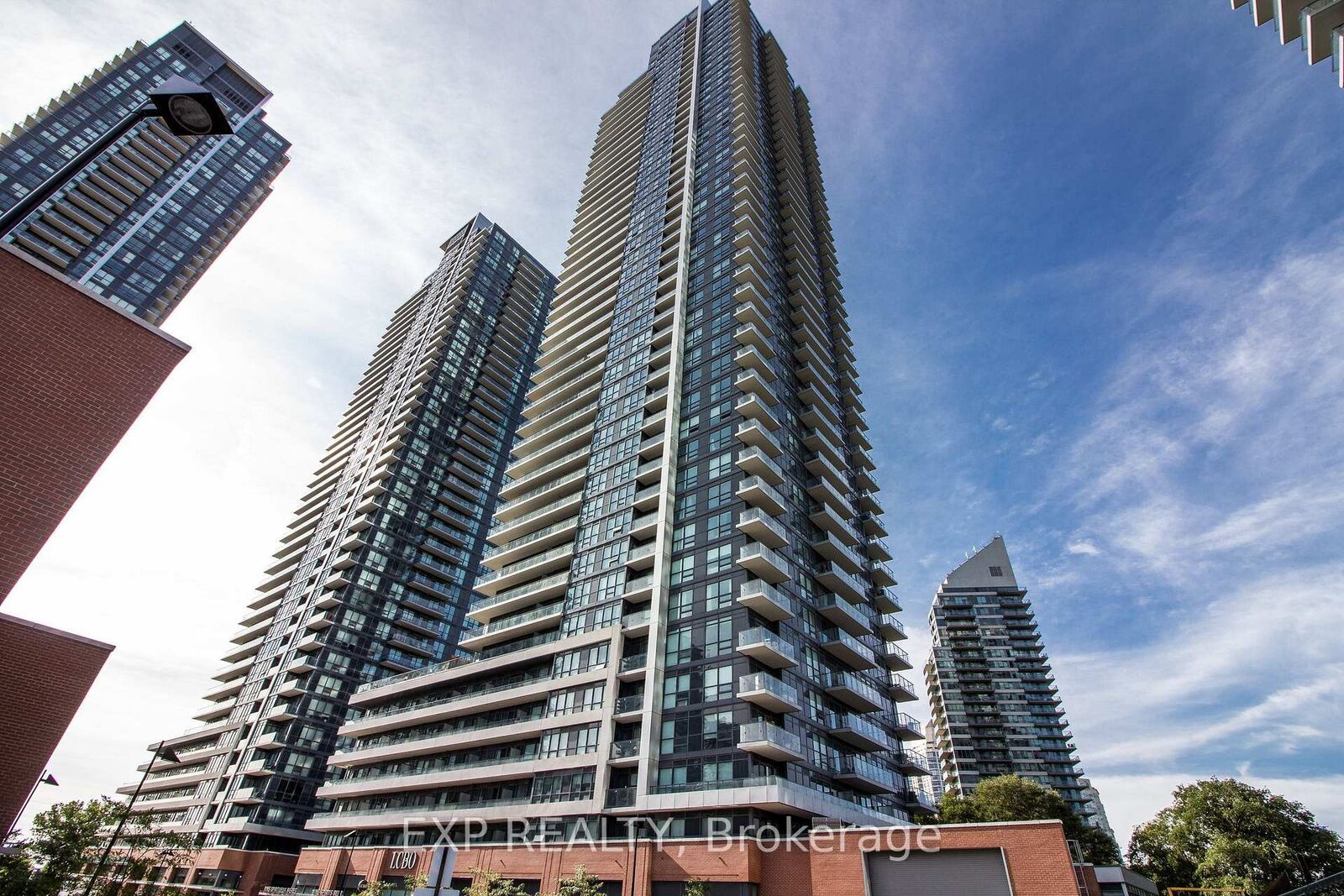 Property Photo:  2220 Lake Shore Boulevard W 311  ON M8Y 3H8 