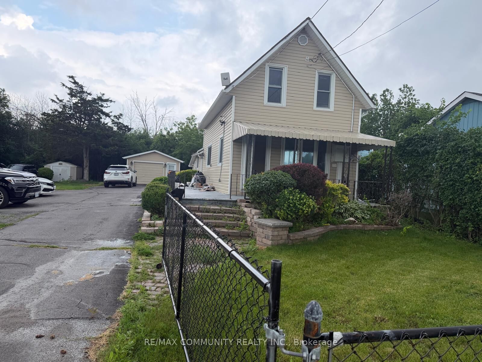 Property Photo:  326 Glen Miller Road  ON K8V 5P8 