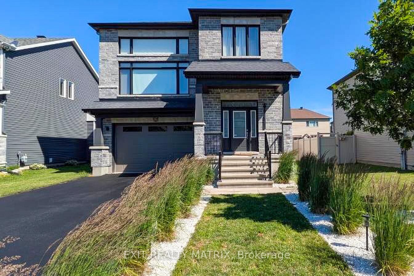 Property Photo:  865 Cologne Street  ON K0A 1W0 