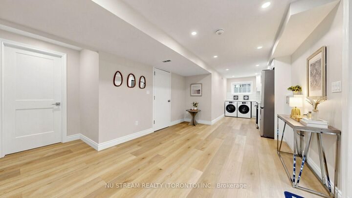 Property Photo:  297 Toll Gate Boulevard Bsmt  ON N2L 4M5 