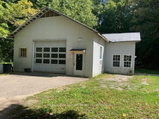 Property Photo:  9513 County Rd 93 Road NE  ON L4R 5K6 