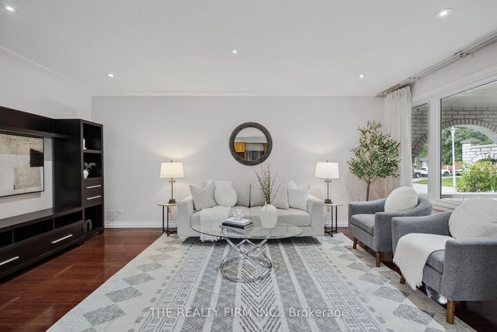 Property Photo:  52 Barrett Crescent  ON N6E 1T5 