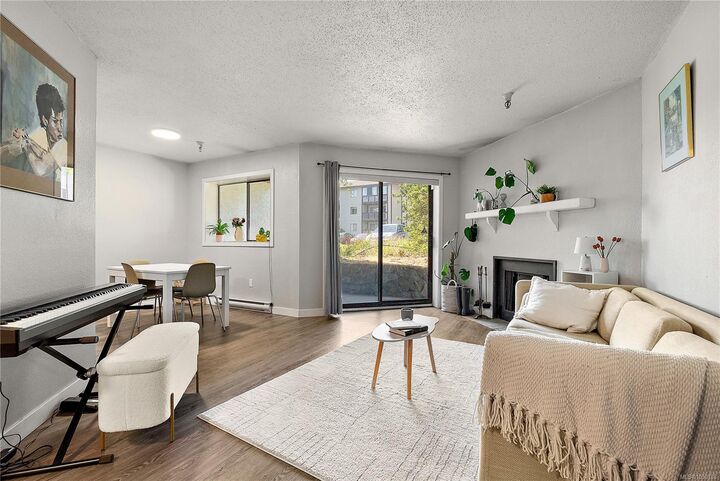Property Photo:  71 Gorge Rd W #106  BC V9A 1L9 