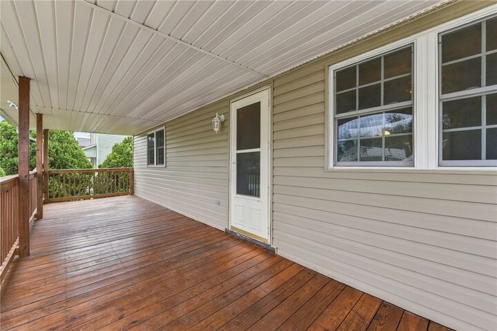 Property Photo: 739 White St PA 15681
