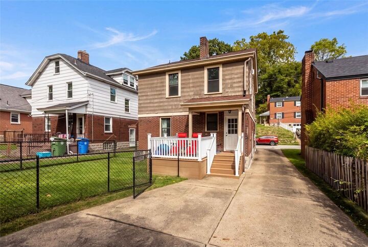 Property Photo: 908 Baldwin St PA 15234