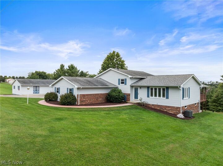 Property Photo: 61662 Russell Long Run Road OH 43719