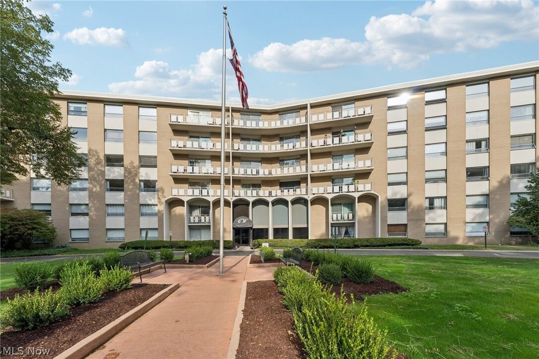 Property Photo:  3400 Wooster Road 521  OH 44116 