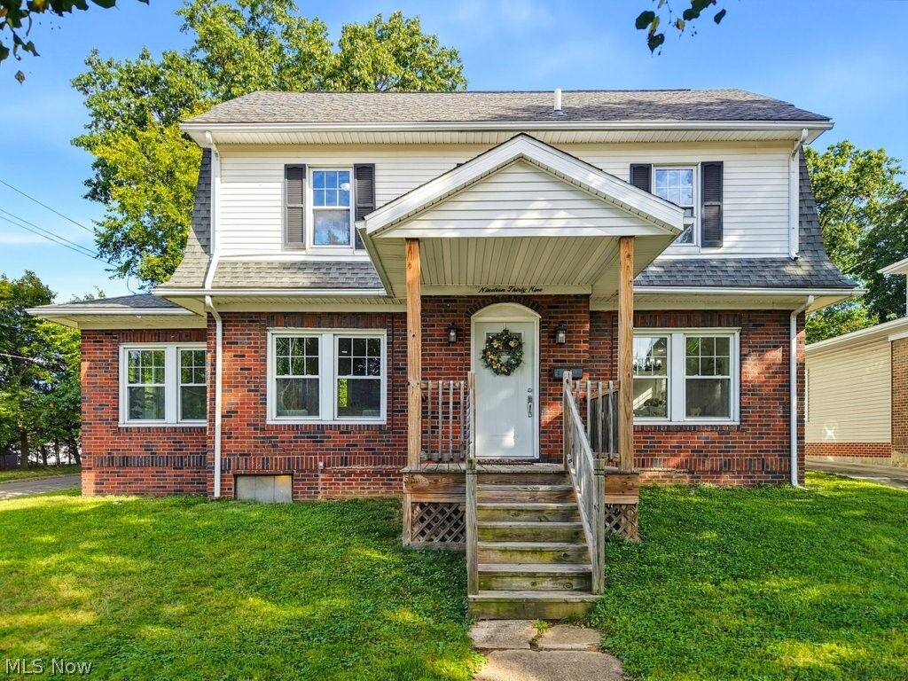 Property Photo: 1939 Chestnut Boulevard OH 44223