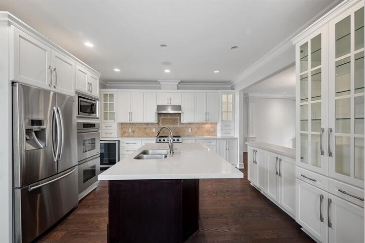 Property Photo:  2185 Lawson Avenue  BC V7V 2E1 