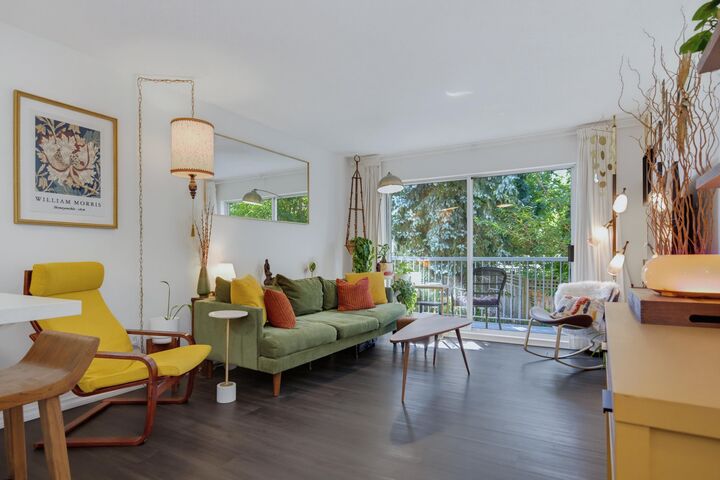 Property Photo: 2750 Fuller Street 206 BC V2S 3K1